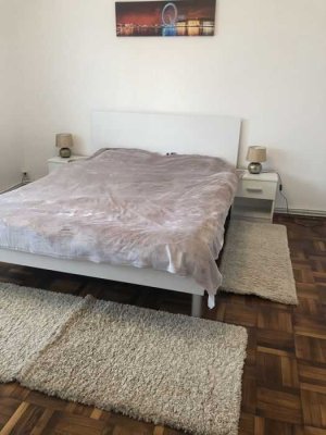 Gepflegte 2-Zimmer-Wohnung mit Balkon in Magdeburg-Altstadt