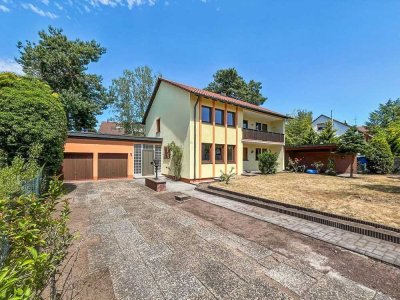 Einfamilienwohnhaus mit zwei Wohnbereichen in absolut ruhiger Wohnlage in Schwaig bei Nürnberg