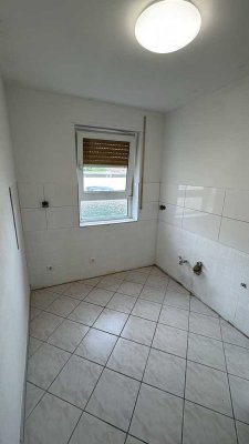 Erstbezug nach Sanierung „Zentrum“ 3-Zimmer-Wohnung mit Balkon