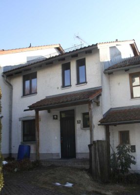Neu renoviertes Reihenmittelhaus in Freyung