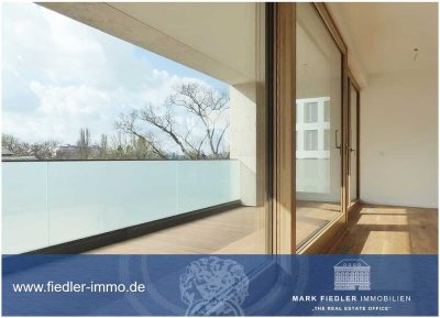 Puristisch & klar: Ihr minimalistischer Rückzugsort mit Mainblick