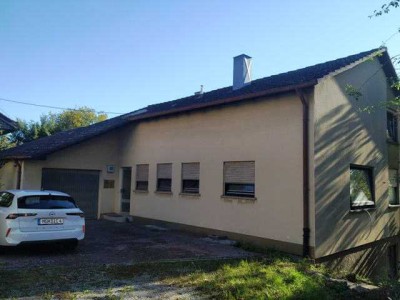 Einfamilienhaus auf großem Grundstück 
mit herrlicher Aussicht