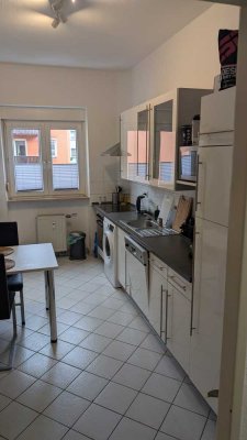 Geschmackvolle 2-Raum-Wohnung mit gehobener Innenausstattung in Toplage zur Innenstadt und Autobahn