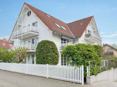 Wohnen mit Gartenidylle: Großzügige 3-Zimmer-Erdgeschosswohnung mit zwei Terrassen in Hanau