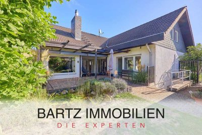 Ihr neues Zuhause mit Sauna und parkähnlichem Garten - Zeitlose Architektur trifft Wohlfühlambiente