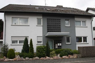 Dachgeschosswohnung in ruhiger Umgebung