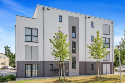 Verfügbar ab 01.12.2025! Charmante 2-ZKB-Wohnung im 2. Obergeschoss mit Balkon & Aufzug
