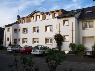 4 Zi Whg+ Dachterasse, in 6-Fam-Energiespar-Haus, zentral und ruhig in Alt-Meckenheim