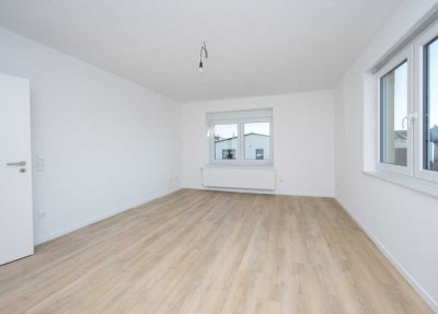 Moderne 3-ZKB-Wohnung mit Gartenzugang und schöner Raumaufteilung