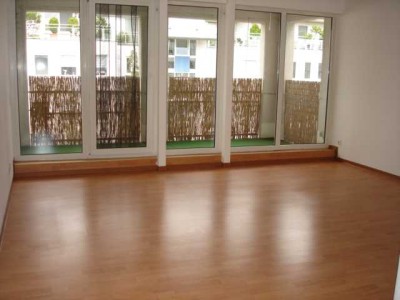 sonnige 2-Raum-Wohnung in Magdeburg-Cracau zu vermieten