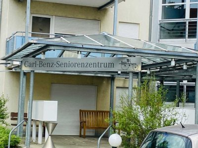 Seniorengerechte 2-Raum-EG-Wohnung mit Balkon und Einbauküche in Mannheim
