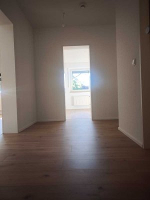 Schöne 2-Zimmer Wohnung mit Balkon im Erdgeschoss, 70 m² in Hamm Mitte