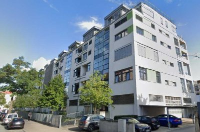 Exklusive 2-Zimmerwohnung mit Loggia in Fürth