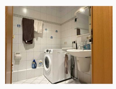 Helle 2-Zimmer-Wohnung im 2. OG mit Balkon in Vallendar