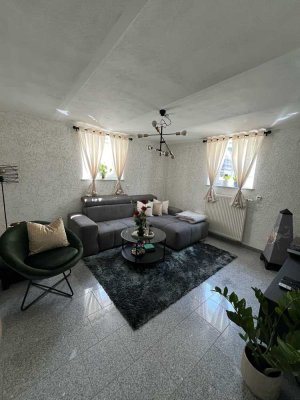 Helle 2-Zimmer-Wohnung in Birkenaus Zentrum
