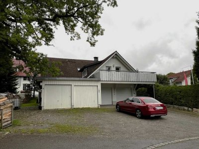 3-Familienhaus mit großem Grundstück und Photovoltaik