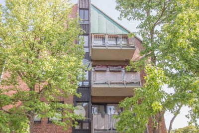 Großzügige Etagenwohnung mit Balkon 
in zentraler Lage von Kleinenbroich