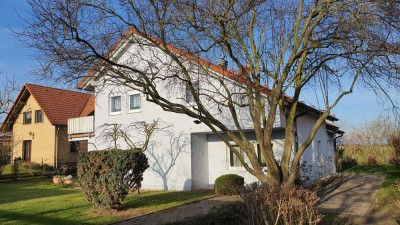 Von privat: Attraktive und gepflegte 3-Zimmer-DG-Wohnung mit EBK in Delitzsch