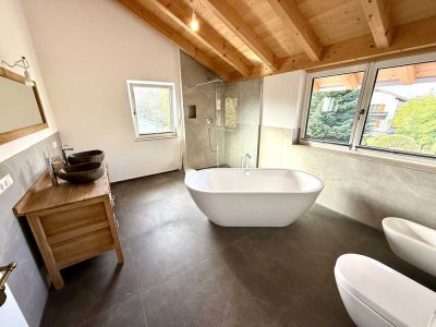 Modernes EFH mit Wohnkeller / Büro und 3 Bädern im schönen Inntal