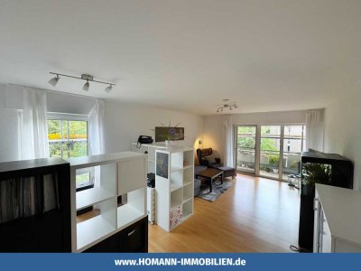 2,5-Zimmer-Wohnung mit Loggia, Südbalkon und Tiefgarage in der Aaseestadt! Bezugsfrei!