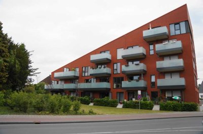 Blick aufs Kreuzviertel: Modernes Apartment mit Einbauküche + Balkon + TG-Platz + Abstellraum
