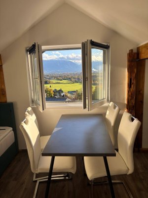 Garconniere mit Terrasse und Blick über Salzburg