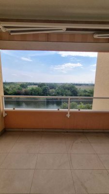 Helle 3-Zimmer Wohnung mit Balkon im 5. OG in Ilvesheim