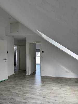Erstbezug nach Sanierung mit EBK: schöne 2-Zimmer-Wohnung in Sindelfingen
