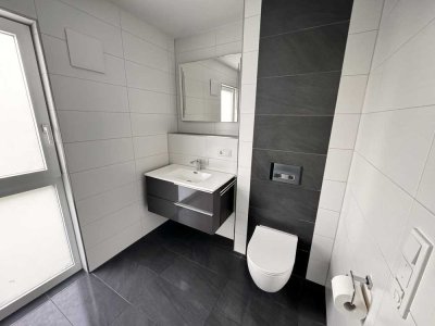 Moderne Dreizimmerwohnung mit großem Garten im attraktiven Mühldorfer Norden