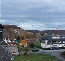 zentral gelegene Wohnung mit Rheinblick