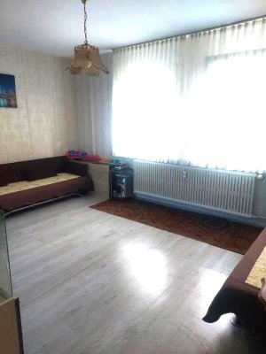 Schöne 2-Zimmer Wohnung, 2.OG!