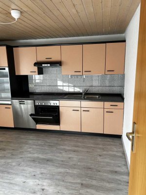 Attraktive 2-Zimmer-Souterrain-Wohnung mit EBK in Immenstaad-Kippenhausen