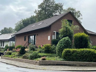 Einfamilienhaus mit Innenpool, Sauna und Wintergarten