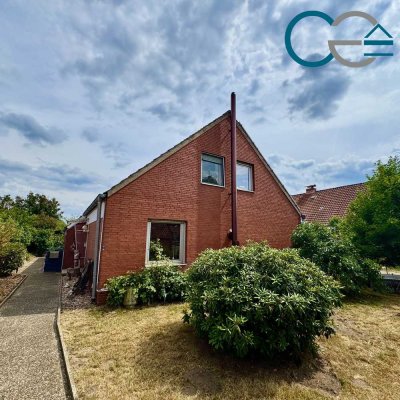 Einfamilienhaus mit Potenzial zum Traumhaus mit Garage und großzügigen Garten!