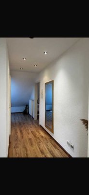 Tel:017683001477, Sanierte 2,5-Raum-Wohnung mit Einbauküche in Mannheim Sandhofen in ruhiger Lage