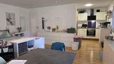 Traumwohnung in Traumlage! Top schicke 2-Zi.-Whg.-Neubau-2018- EG- mit großem BLK-Lehrhöfer!