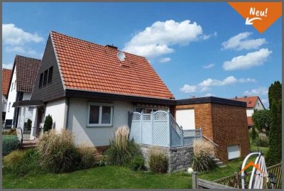Ein-/Zweifamilienhaus mit großem Grundstück