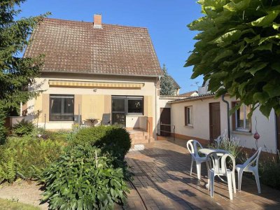 Familienfreundliches Haus mit großem Garten in Bobenheim-Roxheim