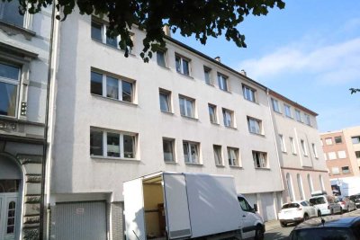 Im Herzen von Essen Steele. Nur 3 Minuten Fußweg bis zur Ruhr.