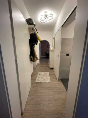 � Gepflegte 3-Zimmer-Wohnung mit Balkon, Garage & Keller – Helle Räume & ruhige Lage