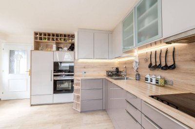 3-Zimmer-Eigentumswohnung mit Balkon, Gartenbenützung, Terrasse, Garage und Keller!