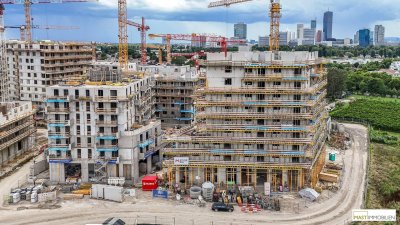 Unweit der Alten Donau und Donauzentrum - 2 Zimmer Wohnung mit 10 qm Balkon
