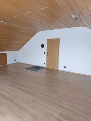 800 € - 80 m² - 3.0 Zi.