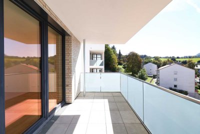 Elegante 3-Zimmer-Etagenwohnung mit lichtdurchflutetem Wohnambiente & Balkon in ruhiger Lage
