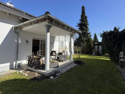 Ihr Traumhaus! Geschmackvolles & zeitloses Einfamilienhaus mit eigenem Garten und Spa-Bereich