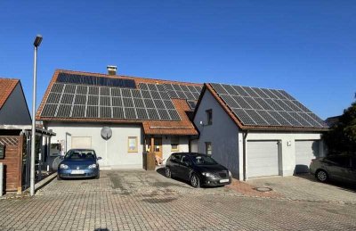 2 Familienhaus mit schönen Garten - sofort beziehbar!