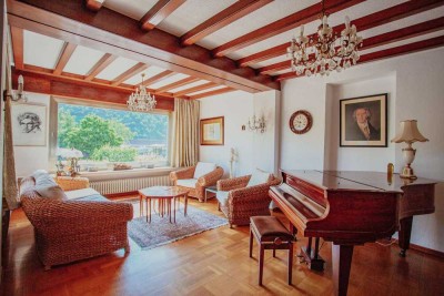*Reserviert* Gepflegtes Ein-bis zweifamilienhaus mit Moselblick in von St. Aldegund, Nähe Zell