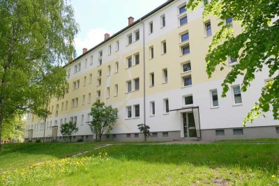 3 - 2 - 1 - Deins? Sonnige 2-Raum-Wohnung im Grünen