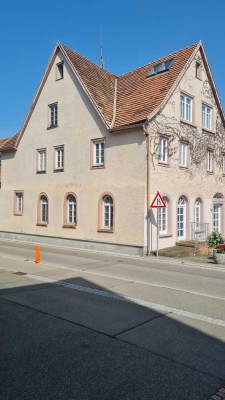 Charmante Altbauwohnung im Herzen von Nordstetten – mit Gewölbekeller und Stellplätzen gut vermietet