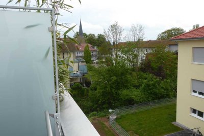 Helle 2-Zimmer Penthouse-Wohnung mit Dachterrasse in Emmerthal